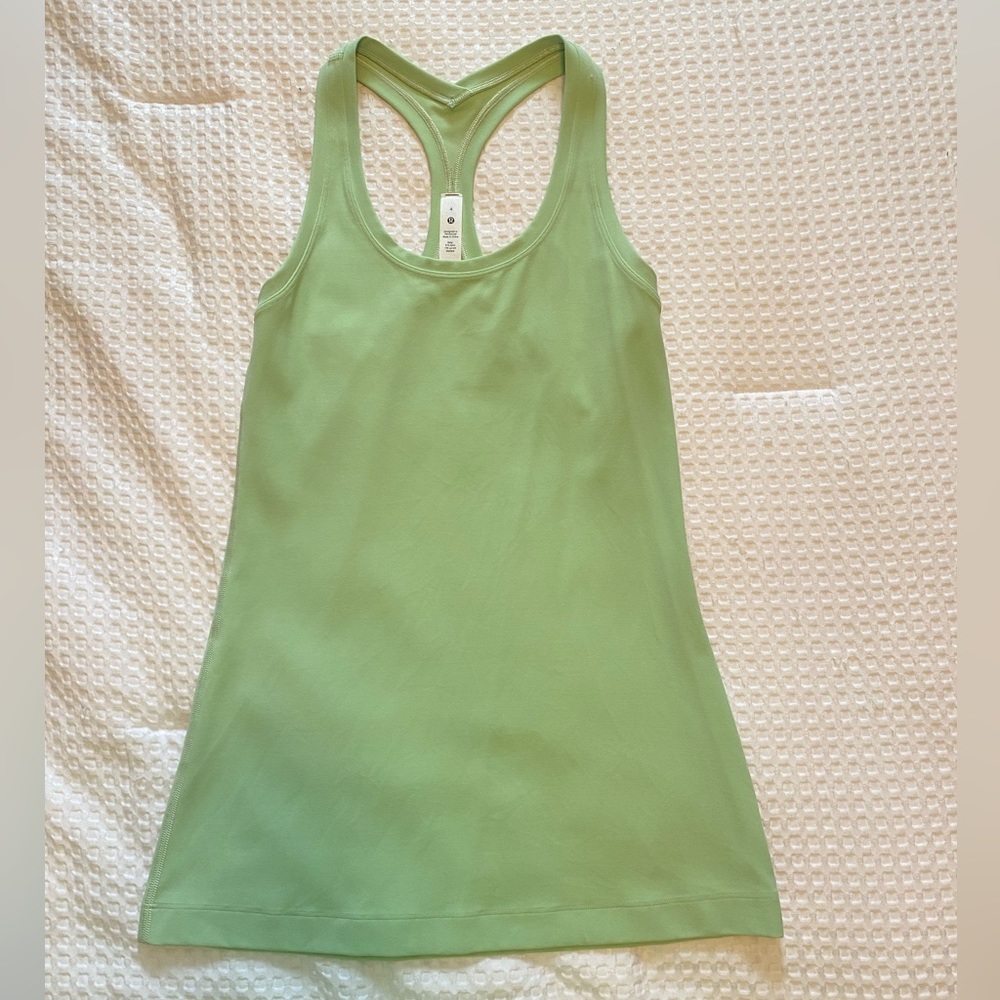 Lululemon Nulu Tank